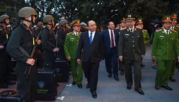 Thủ tướng Nguyễn Xuân Phúc kiểm tra công tác SSCĐ của lực lượng CSCĐ